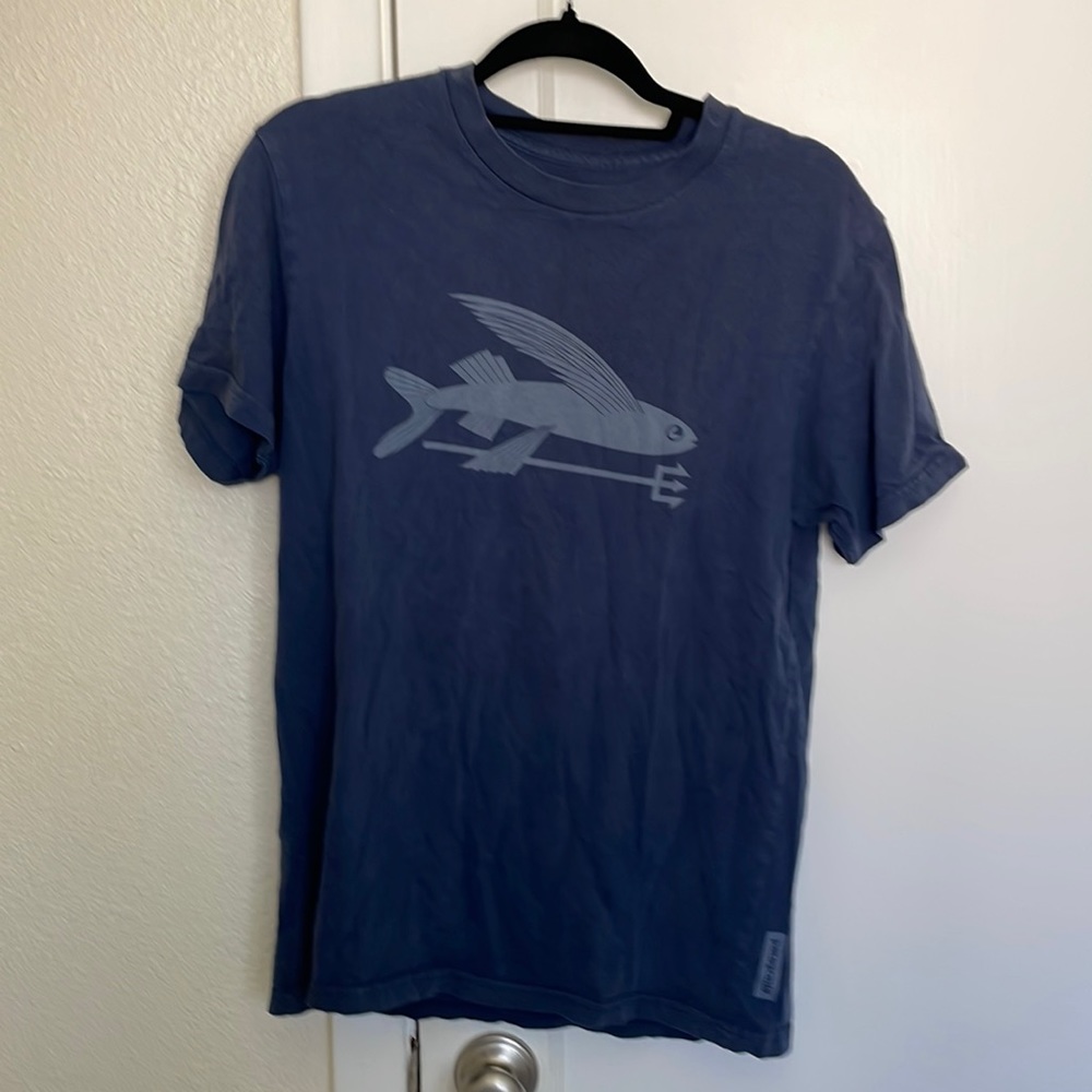 Medium mens Patagonia T-Shirt